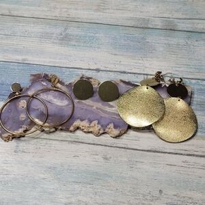 Gold Disc and Hoop Earrings Set